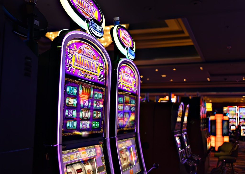 Barcrest Easy Money Slot Machine Las Vegas Strip